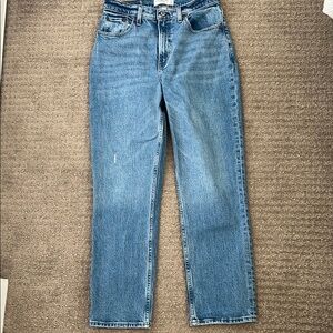 Abercrombie & Fitch Straight Leg Jeans - Medium Blue Wash
